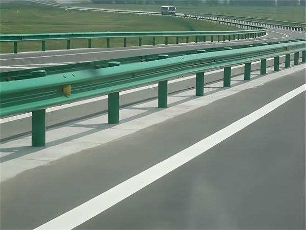 鸡西高速护栏板守护安全广泛应用于多个行业